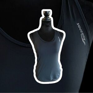 Saucony Black Workout Tank Top Small with Shelf Bra